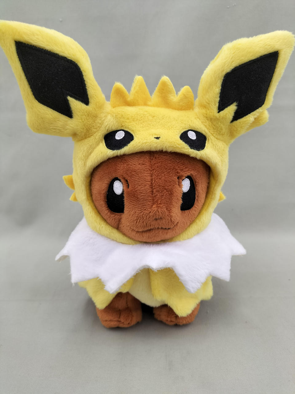 ポケモンセンター|イーブイポンチョシリーズ「サンダース」|【ハード