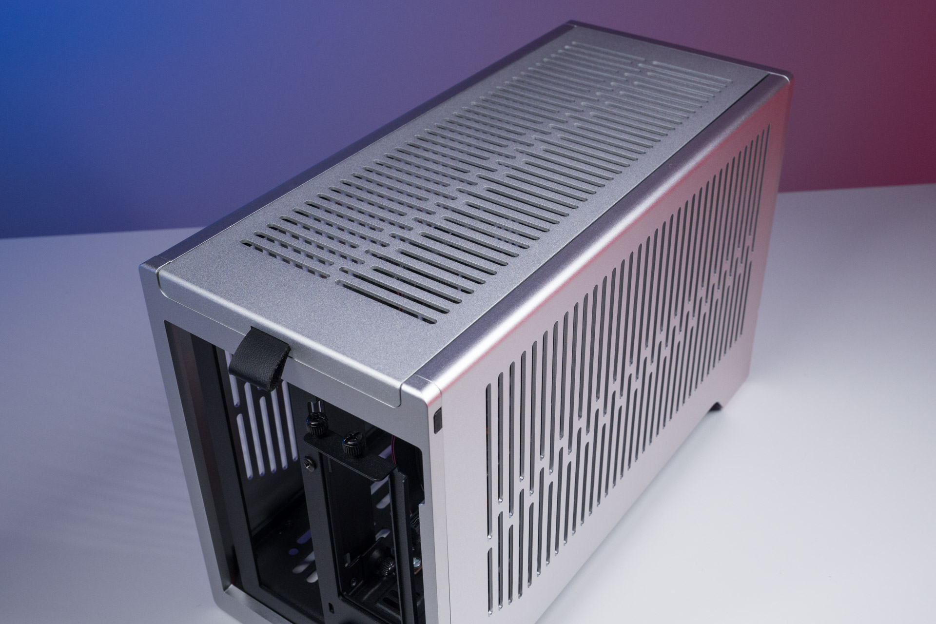 Fractal Terra Mini-ITX Case Review - PC Perspective