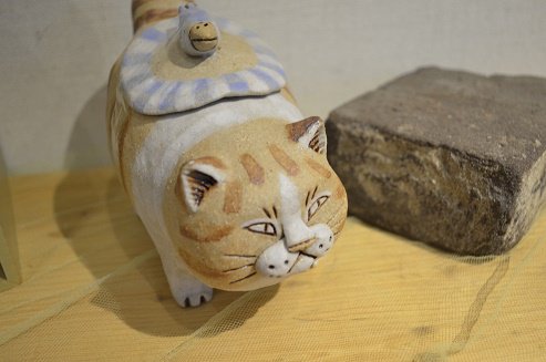 第12回ねこ展 ☆作家さんのご紹介☆ かとう ゆみさん ぶすっと可愛い猫