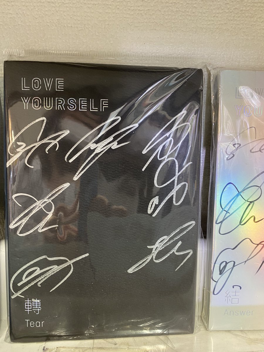 トゥバとバンタンの直筆サインたちに会ってきた、、、 #BTS#army#TXT