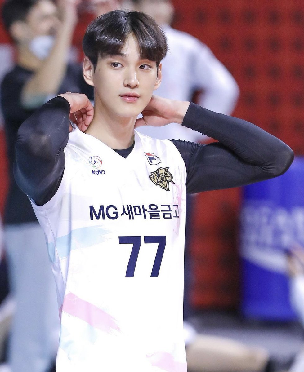 バレー界の王子🤴がパクハにしか見えないんだけど..🥹🫶🏻 パクハより