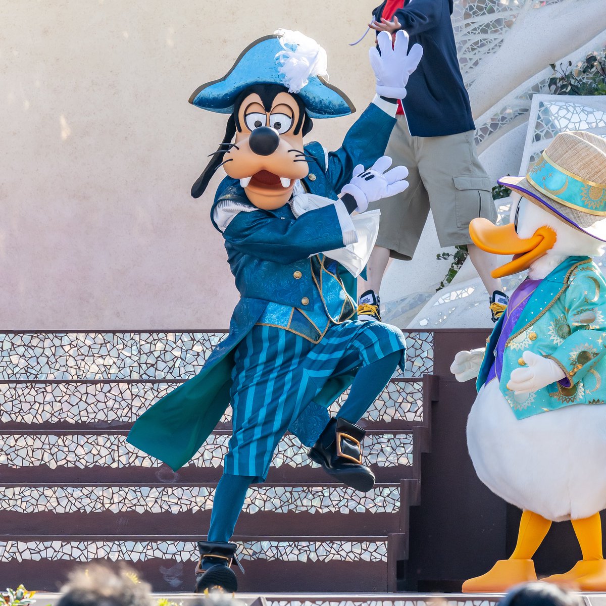 ミッキーが届ける世界のダンスと音楽の祭典！ 東京ディズニーシー