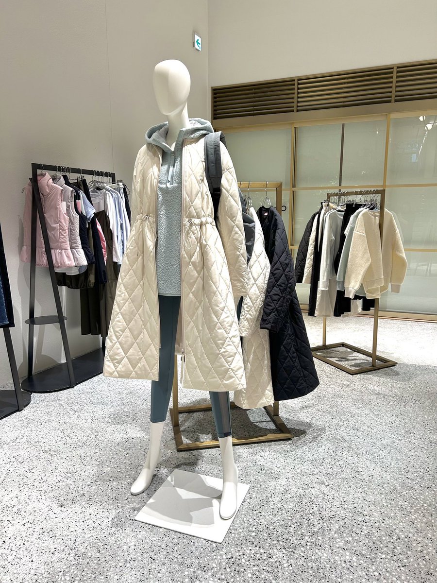 NEW STYLING／ キルティングコートにボアプルオーバーを合わせてさらに