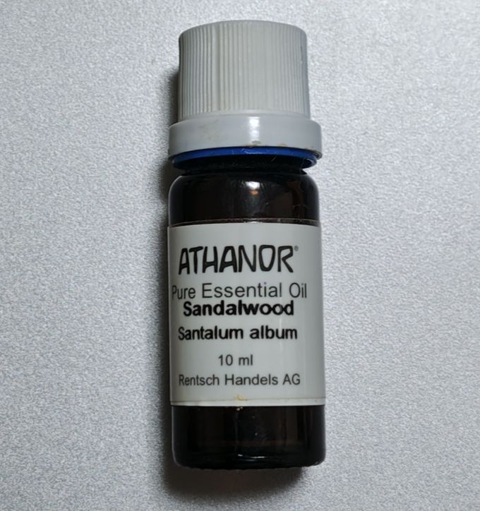 意識が飛ぶほど、大好きな香り。 【Sandalwood】 この香りに包まれて
