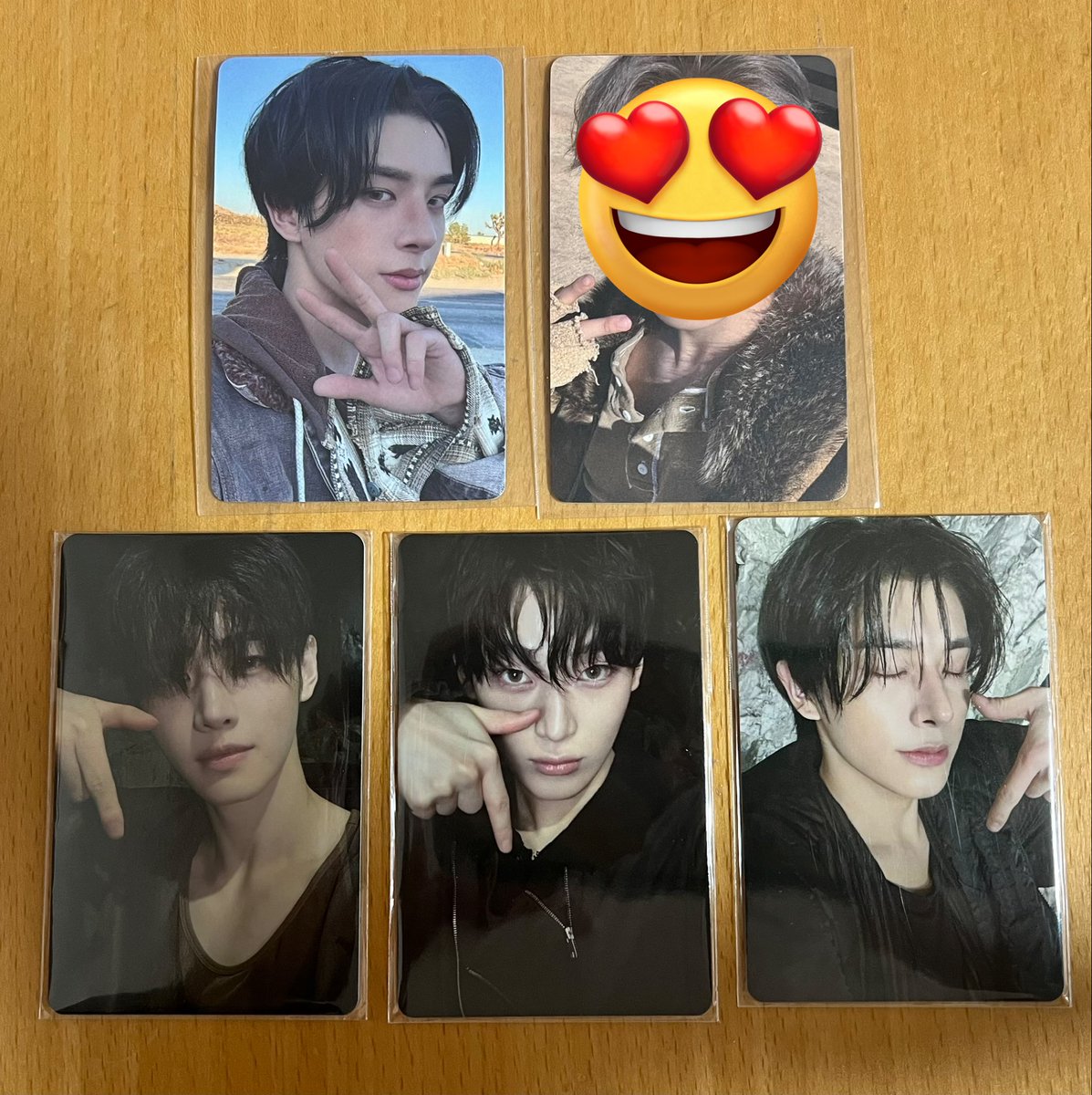 変更がありましたので再ポストします。 weverse、ユニバのラキドロの