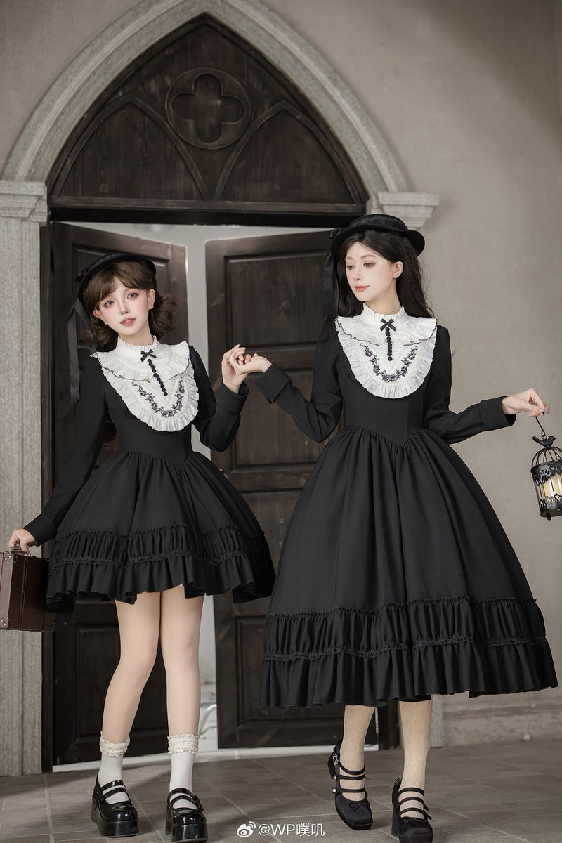 Roses on the Roof～ロリィタ＆クラシック【公式PR】 (@shiny5432