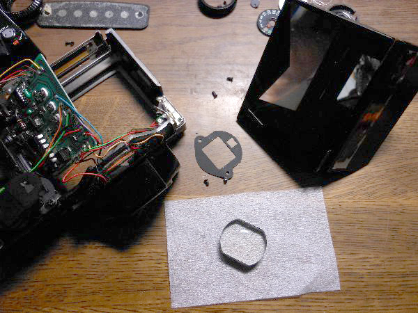 PENTAX67 TTLファインダーの分解 : ドラマチックカメラ