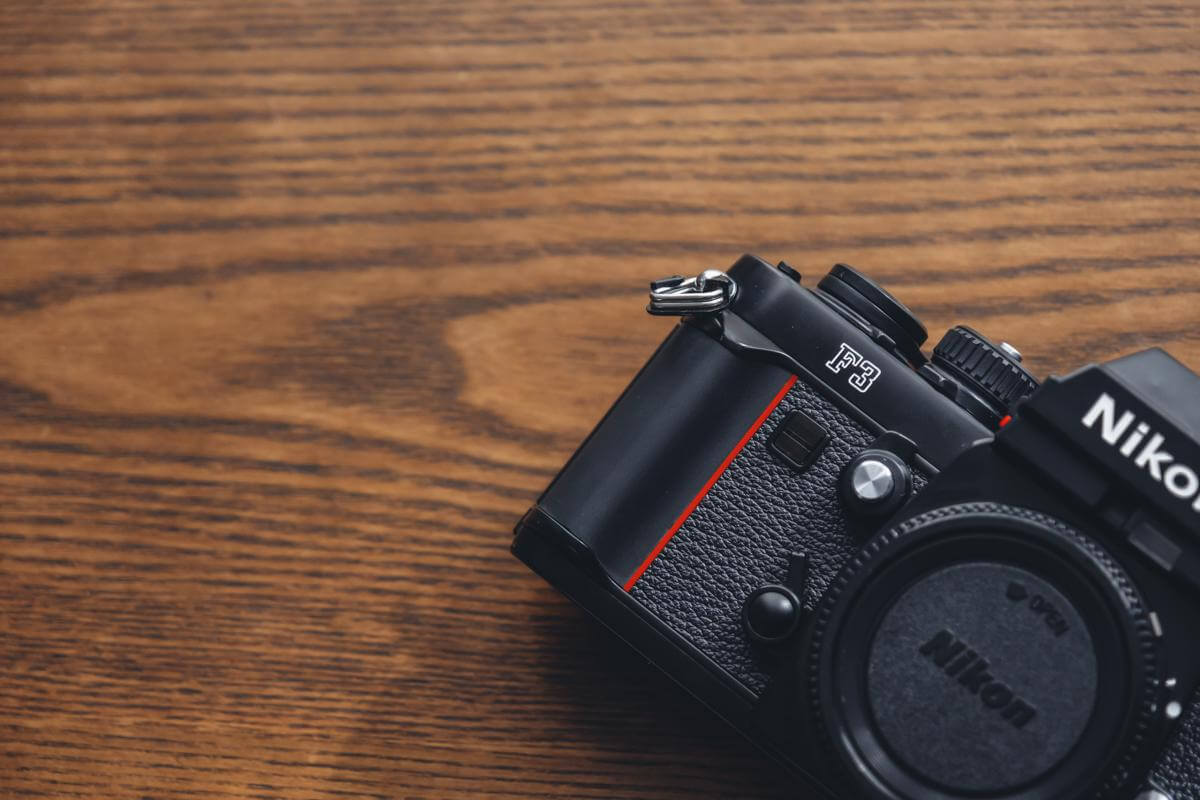 私は初めてのフィルムカメラに『Nikon F3』を選んだ | NocTone