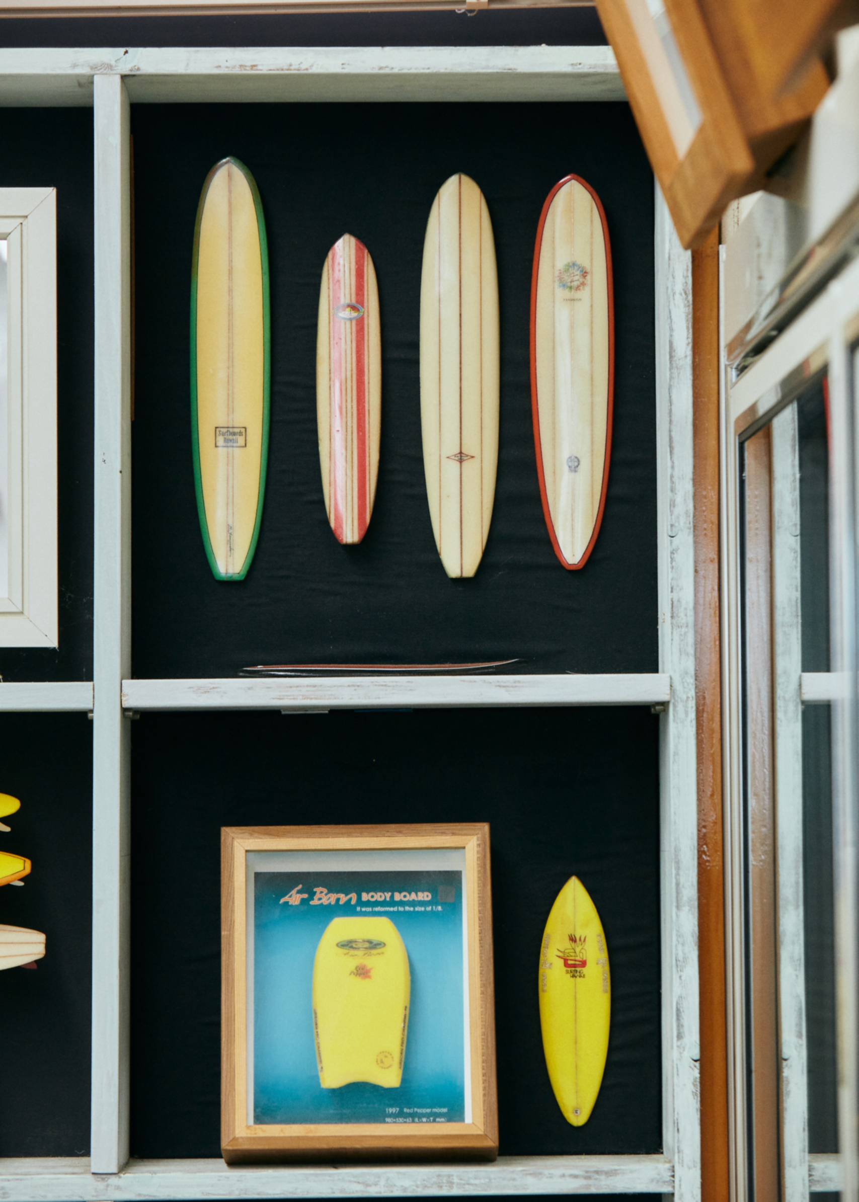 乗れないサーフボードを作ること25年。ミニチュアサーフボード作家