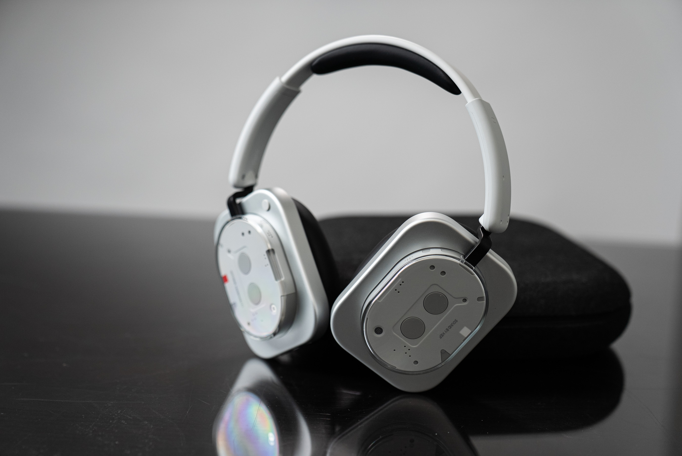 Nothing's over-ear headphones are all about the buttons | The Verge