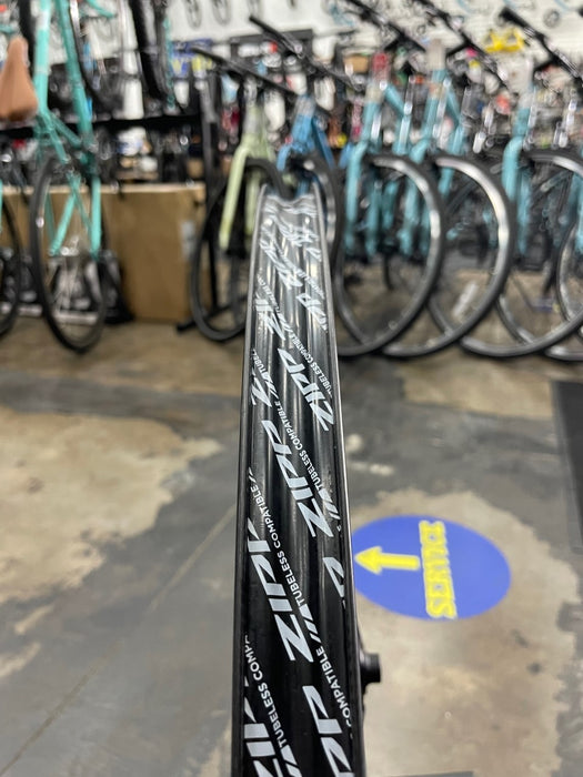 Zipp 404/808 Firecrest Disc Carbon Tubeless Wheelset — Playtri