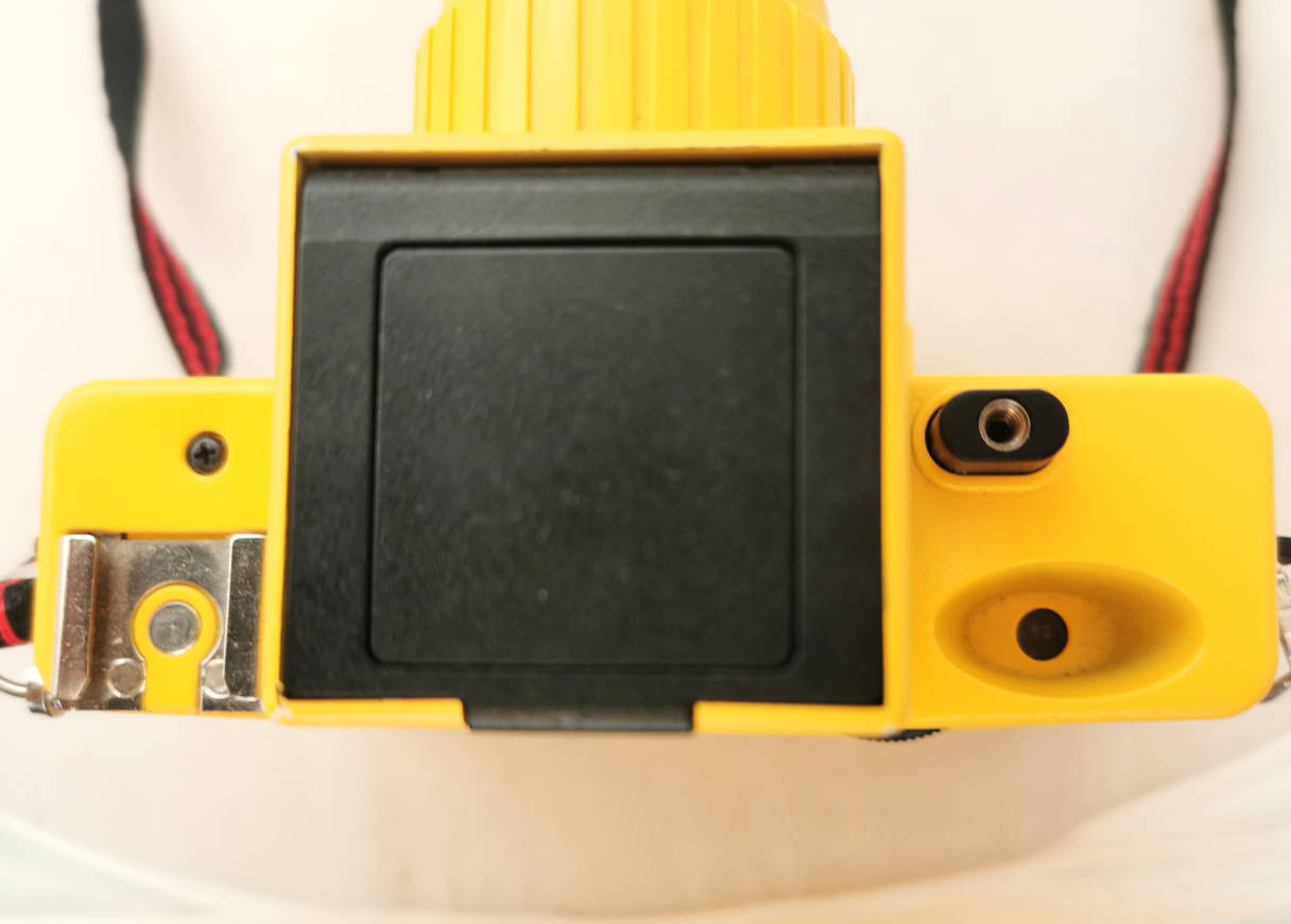 holga_135tlr_IMG_20221028_1137