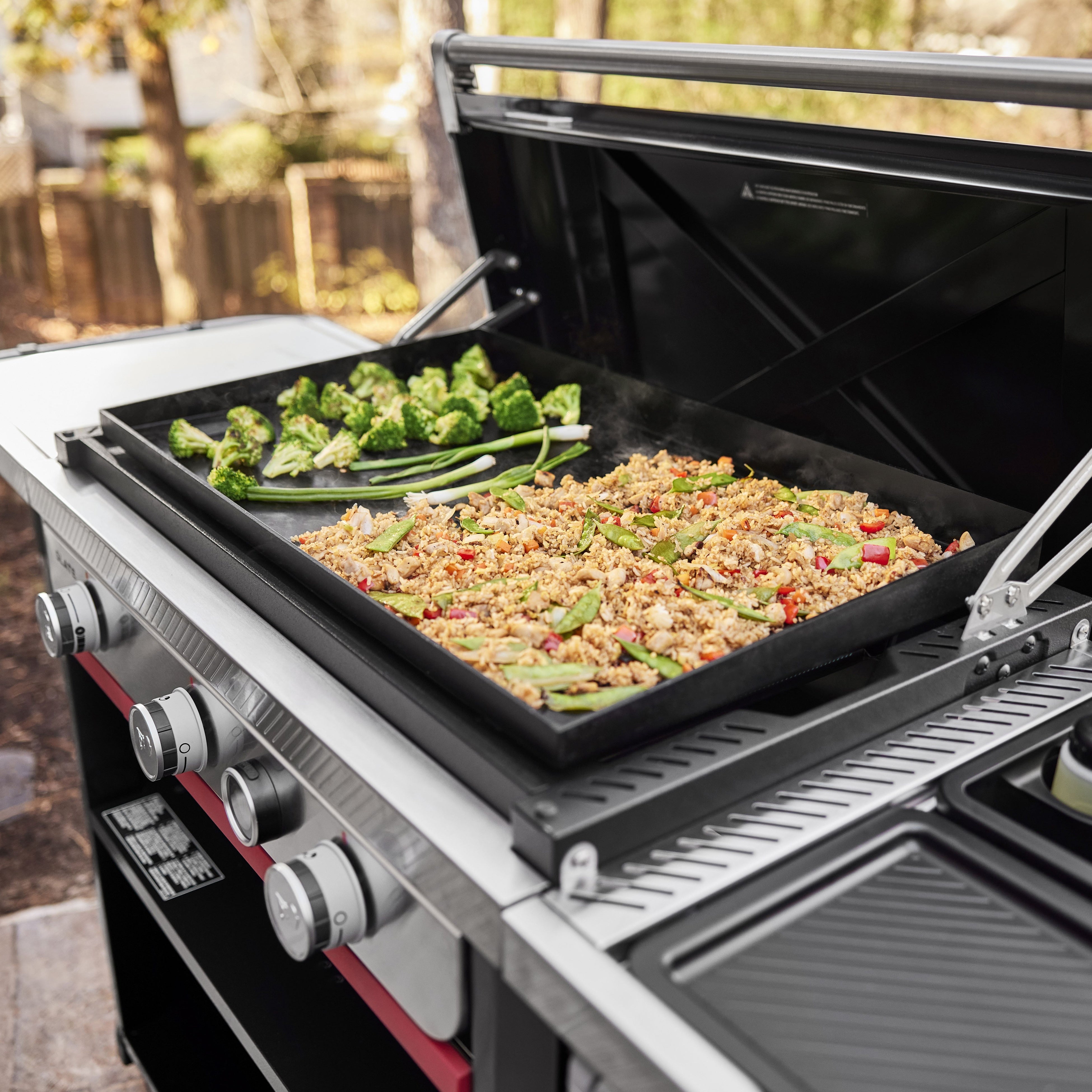 ⽶国発BBQ グリルブランドWeber®が「Weber Slate」グリドル 新製品発売