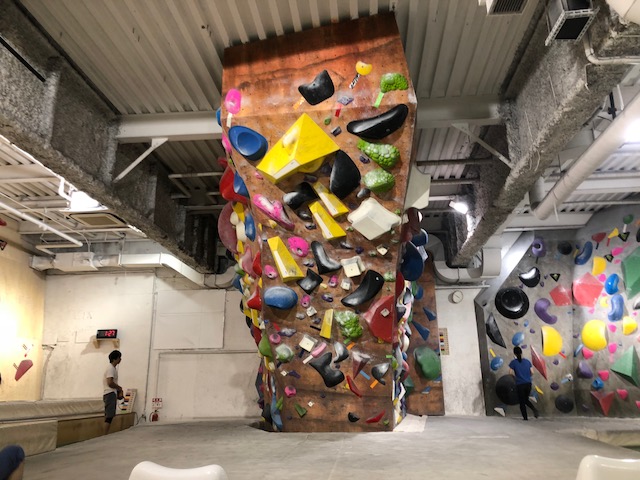 ボルダリングジム＆ショップ B-PUMP OGIKUBO 荻窪店