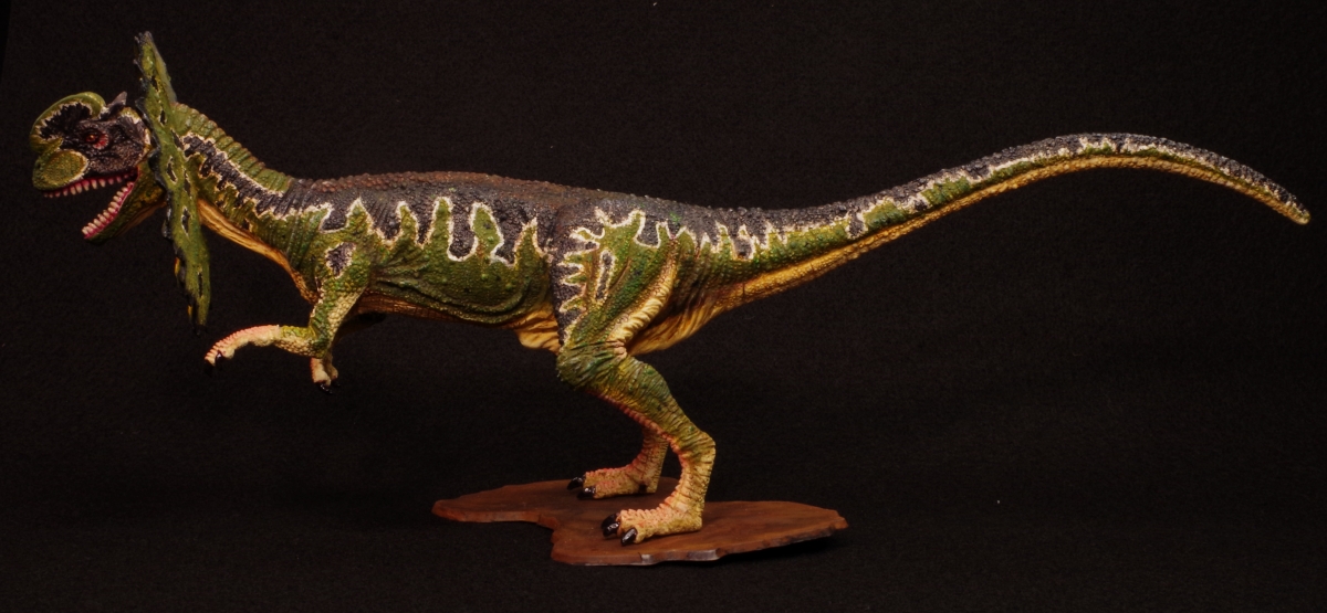 ジュラシックパーク・ディロフォサウルス（スピッター）