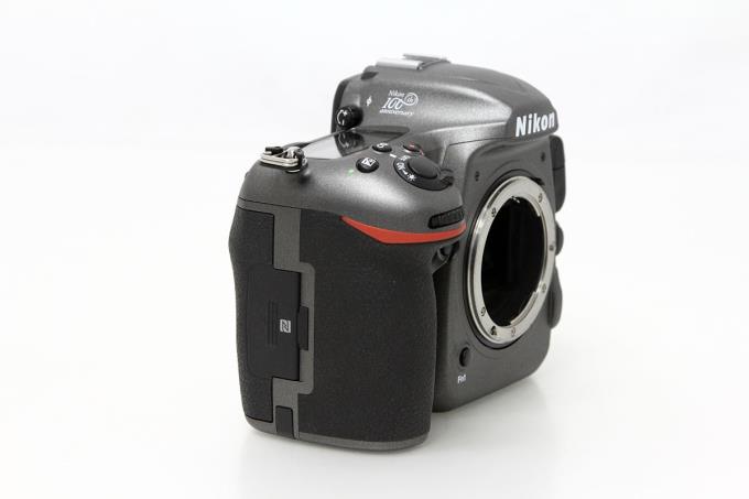 D500 ボディ メタリックグレー ショット数10回以下 100周年記念モデル