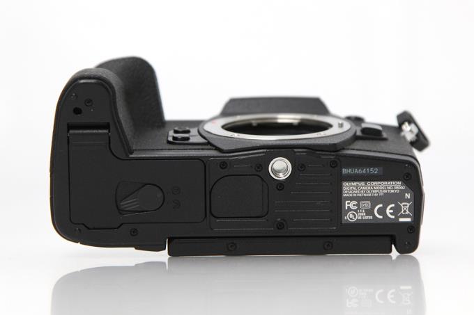 OM-D E-M1 Mark II ボディ ブラック シャッター回数約4800回以下 A233