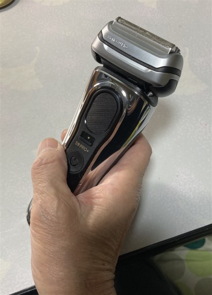 ブラウン ブラウン シリーズ9 Pro+ 9556cc-V [メタリックシルバー