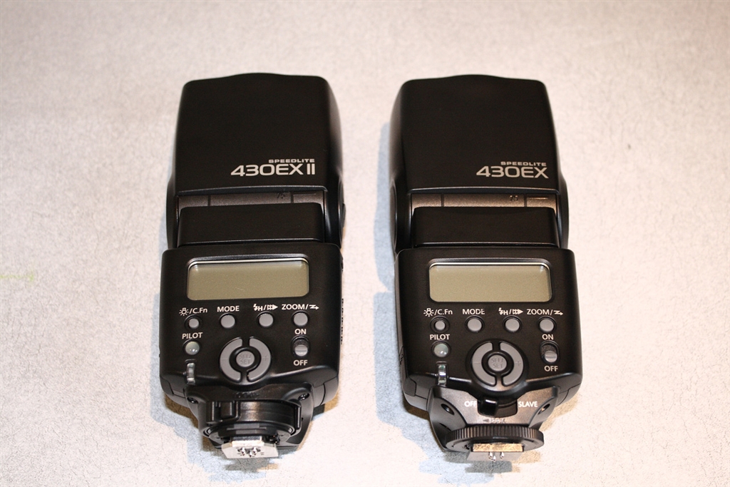 価格.com - 『430EXとの比較です。』CANON スピードライト 430EX II