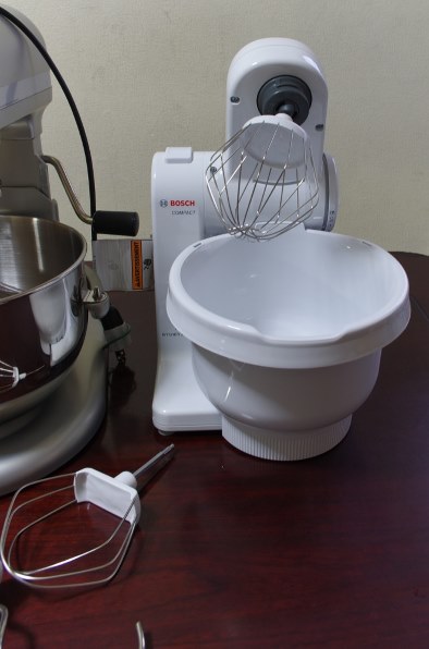 ボッシュ コンパクトキッチンマシン・ミキシングセット MUM4405JP投稿