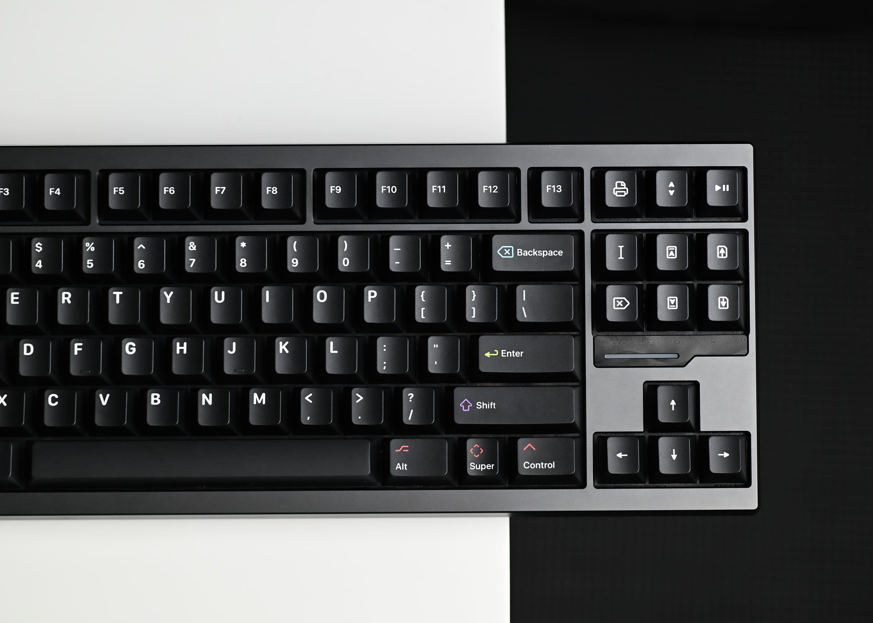 Keyreative KAP White on Black Doubleshot Cherry Profile キー