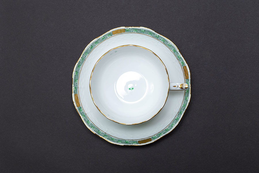 ヘレンド アポニー・グリーン ティーカップ＆ソーサーを買い取りました