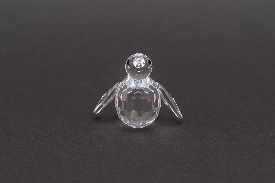 スワロフスキー ペンギン（ミニ）を買い取りました｜ブランド食器買取