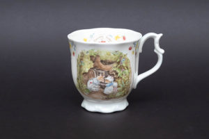 ロイヤル・ドルトン ブランブリーヘッジ ピクニック サンドイッチ