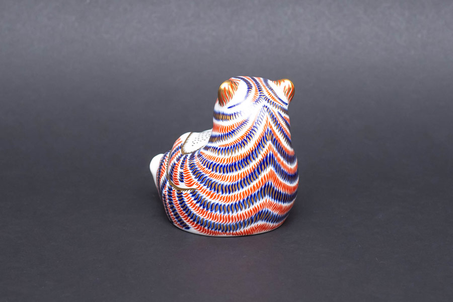 ロイヤル・クラウン・ダービー ペーパーウェイト トラの子どもを