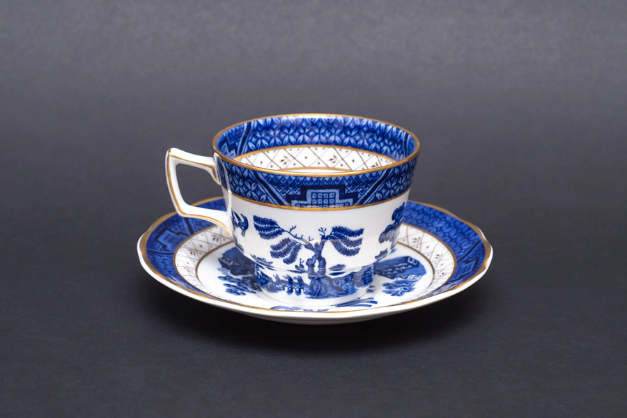 ロイヤル・ドルトン リアルオールドウィロー ティーカップ＆ソーサーを