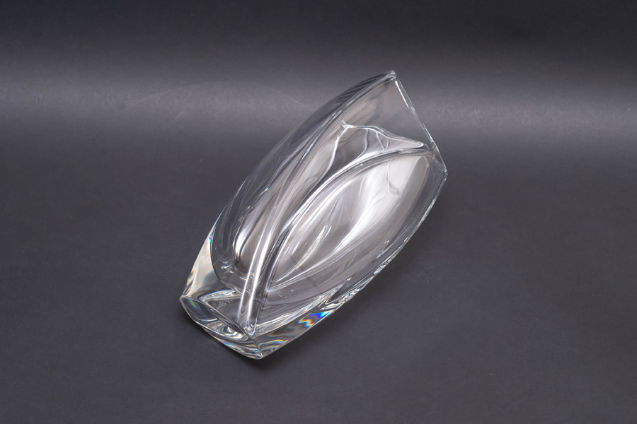 バカラ ジベルニー フラワーベース（22cm）を買い取りました｜ブランド