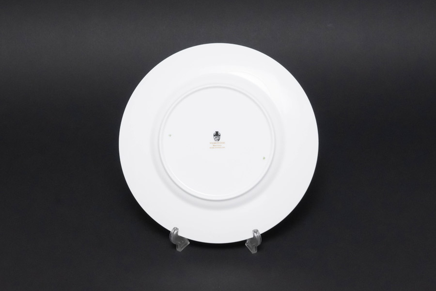 ウェッジウッド ユーランダーパウダーグリーン 20cmプレートを買い取り