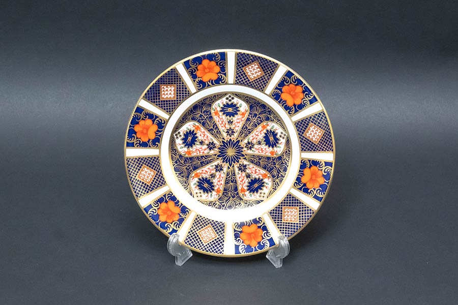 ロイヤル・クラウン・ダービー オールドイマリ 16cmプレートを買い取り