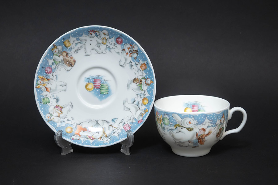 ロイヤル・ドルトン スノーマン（パーティータイム） ティーカップ