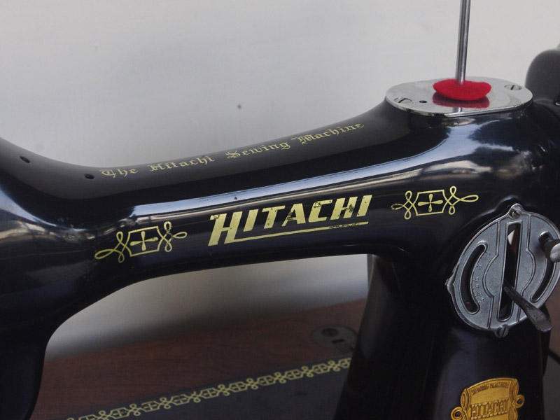 No.650 HITACHI 日立製作所製 家庭用足踏みミシン：アンティークミシン