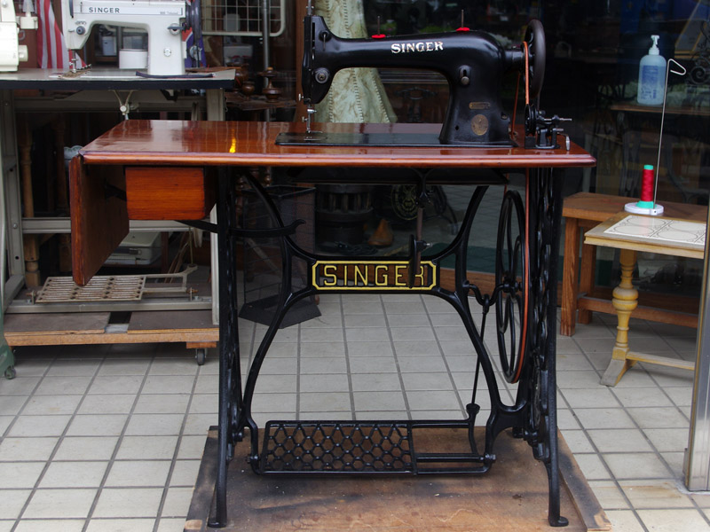 No.720 SINGER 31K20 シンガー製 工業用本縫い足踏みミシン