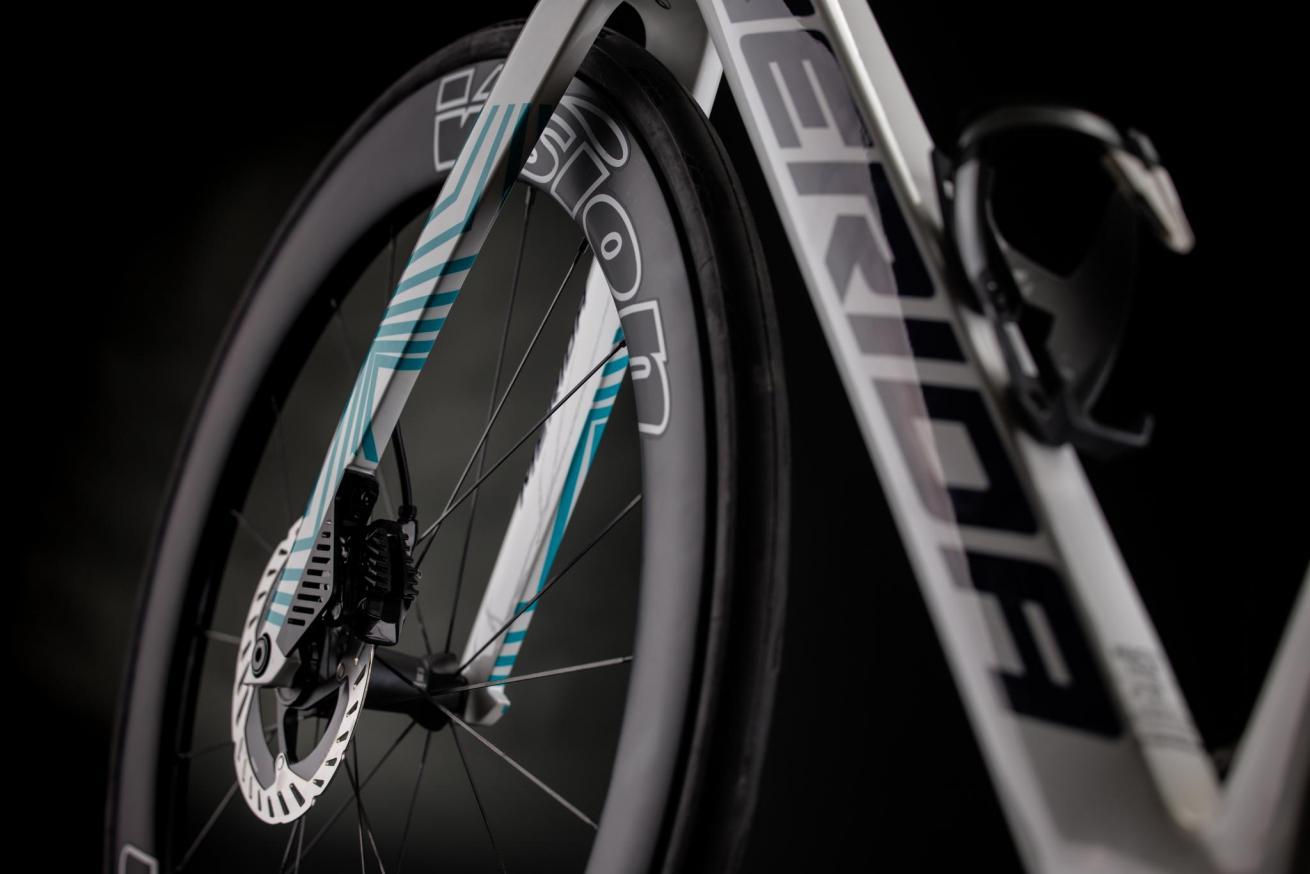 REACTO TEAM（リアクト チーム）｜MERIDA公式オンラインショップ