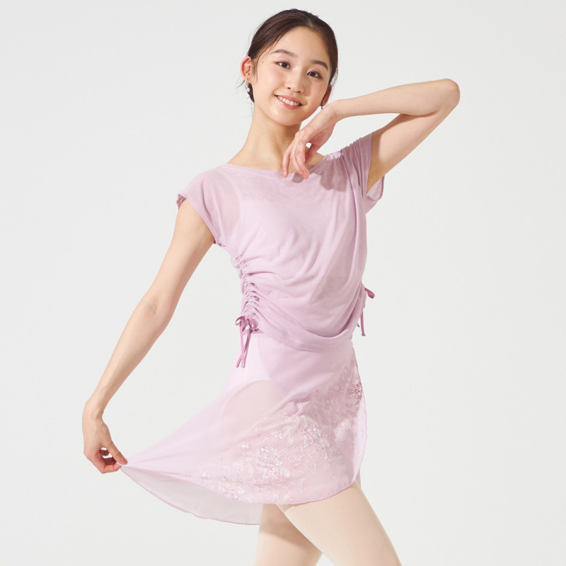 Tシャツ 商品ページ | チャコットオンラインショップ