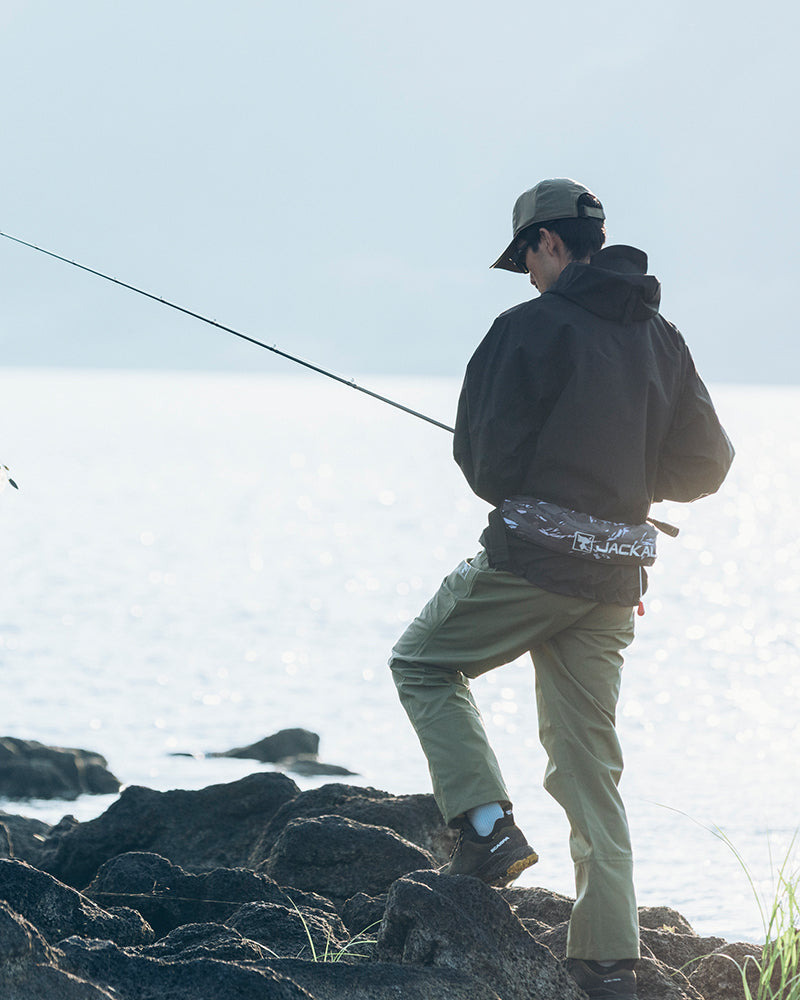 クラウドシェルジャケット