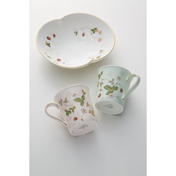 ウェッジウッド ワイルド ストロベリー パステル ティータイムセット