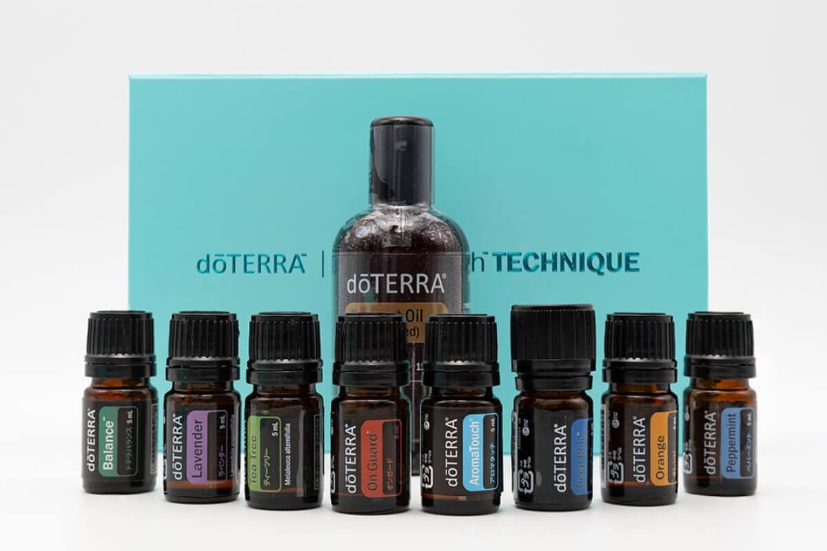 アロマタッチテクニック - ドテラのチーム芯香™公式サイト