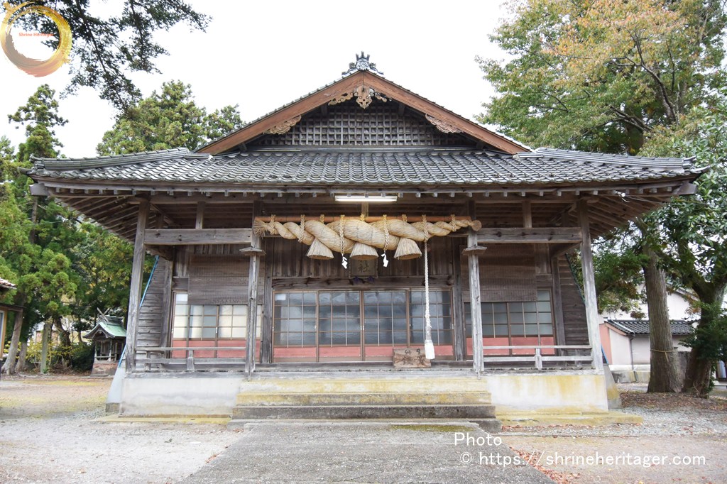 八面神社（大田市三瓶町志学ロ）〈『延喜式』佐比賣山神社〉 - Shrine