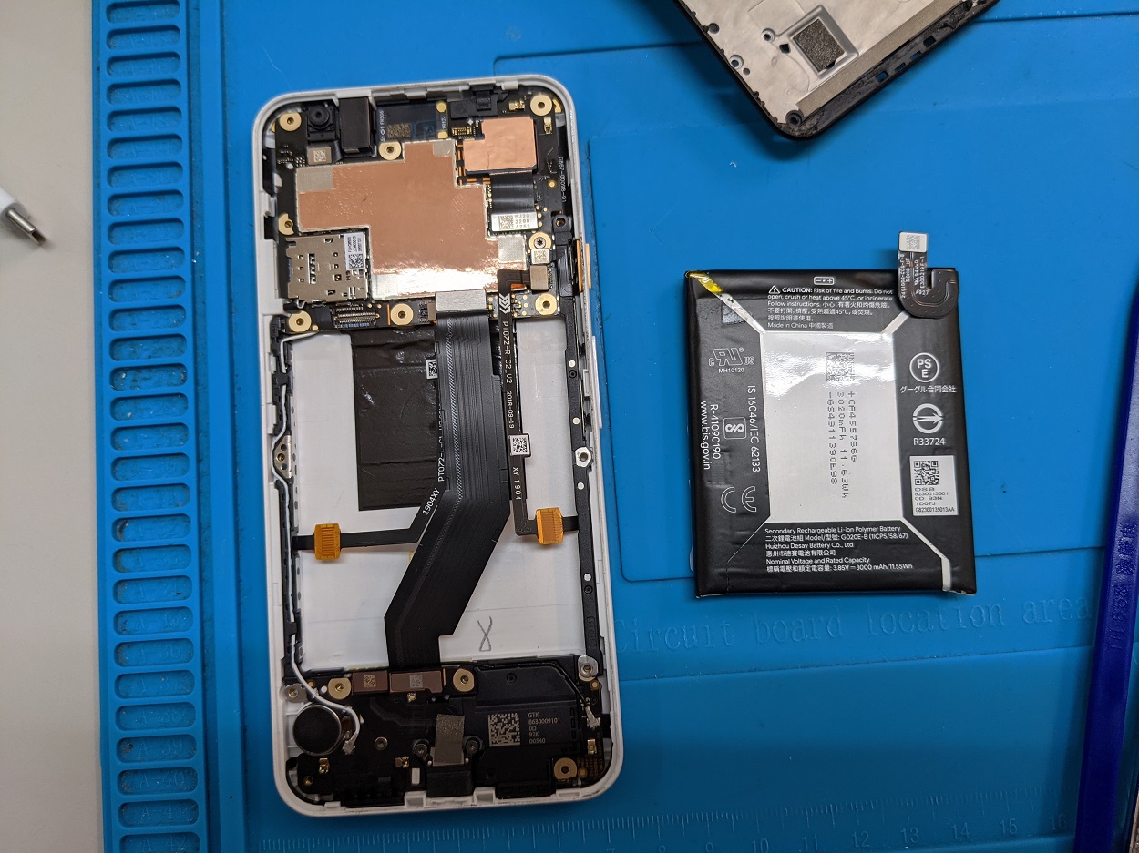 Google Pixel 3a のバッテリー交換 【名古屋】-スマホクリニック 栄