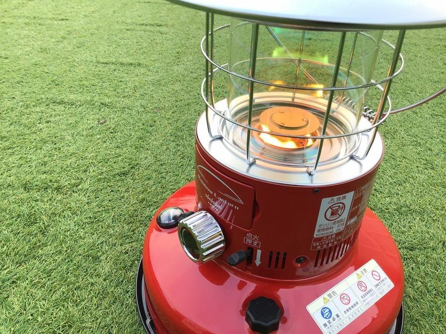 赤ランタンみたいな石油ストーブ!TOYOTOMI(トヨトミ)のレインボー