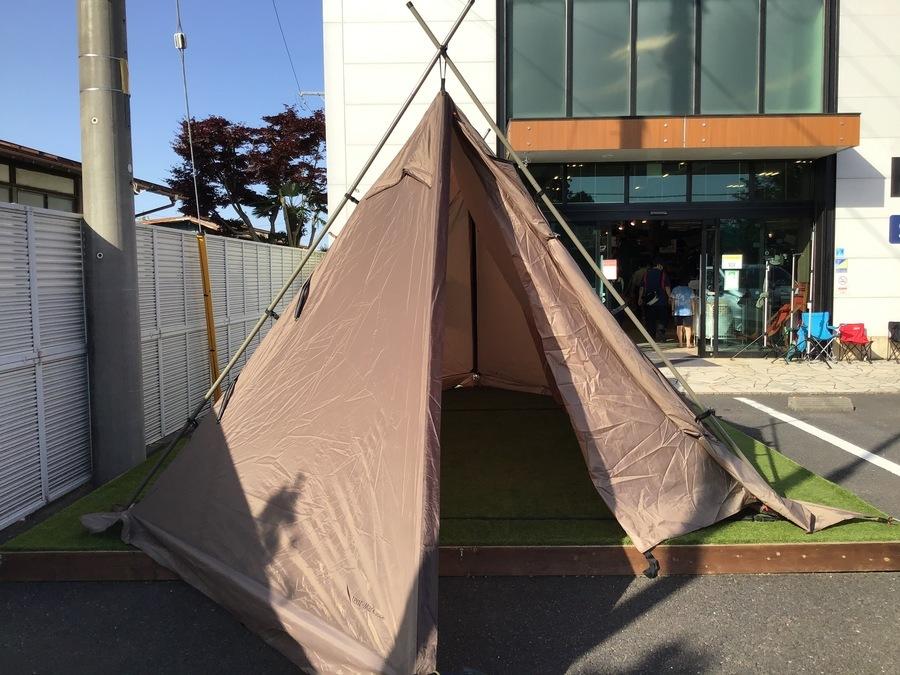 広々空間！tent-mark DESIGNS(テンマクデザイン)のサーカス720DXをご