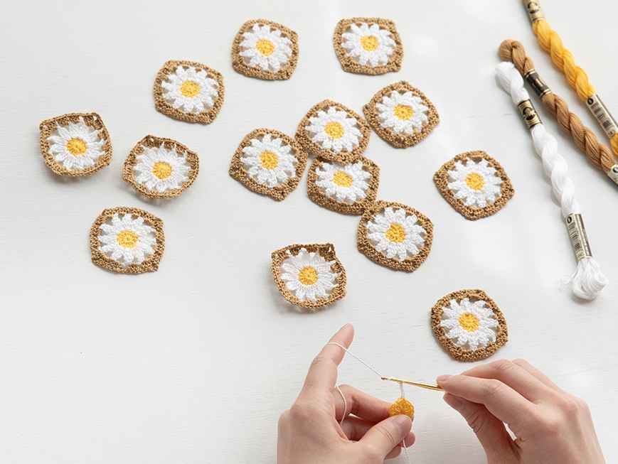 新発売】Lunedi777さんのかわいいモチーフ編みレッスン - ニュース