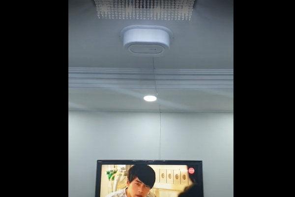 韓国では、天井に貼り付ける「リベンジスピーカー」で上階騒音に対抗し