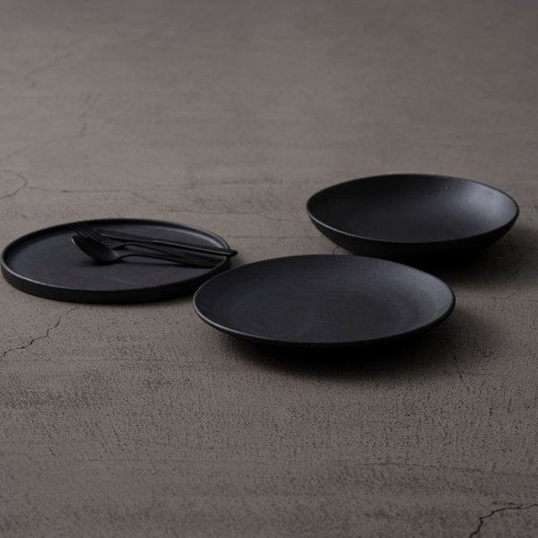 信楽焼】THE HARVEST Kuro 切立皿 26cm | HESTA LIFE store（ヘスタ