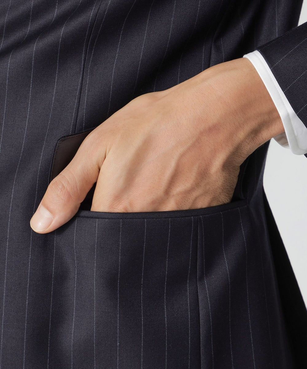 BAKER MODEL」ウール・シルク・カシミヤ三者混ピンストライプ柄スーツ