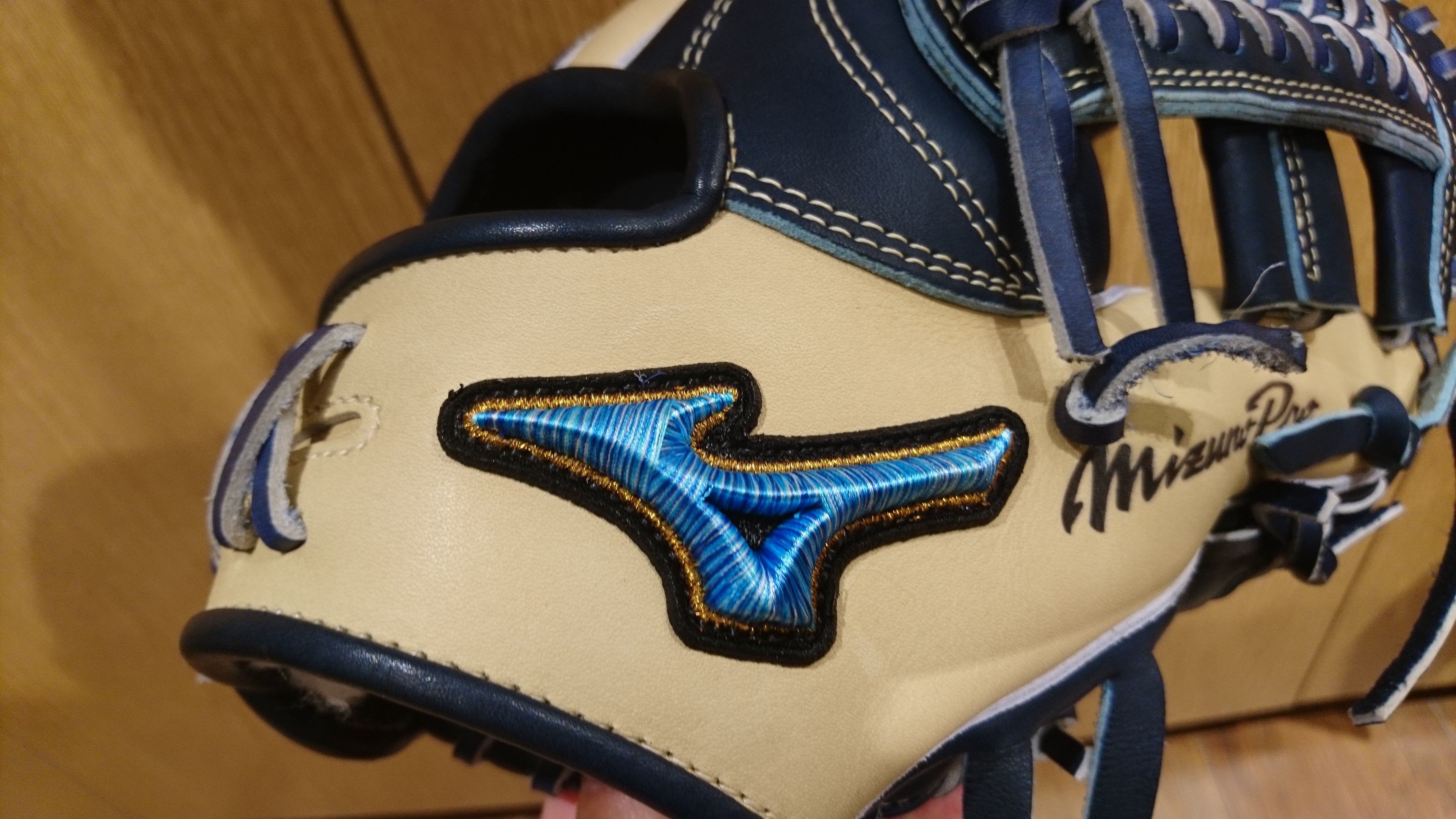 ミズノプロ】松坂大輔投手が引退試合で使用したグラブを再現するなら